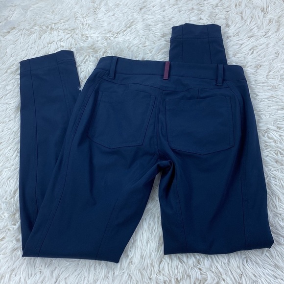 Lululemon Urbanite Pant Inkwell - Picture 8 of 11